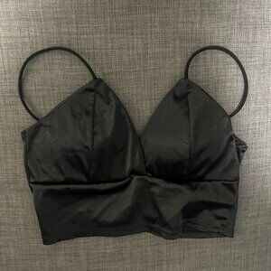 Cropped adjustable padded top